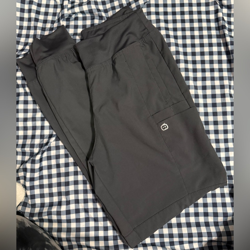 WonderWink Women’s Charcoal Jogger Scrubs